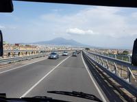 Italien, Autobahn mit Vesuv