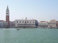 Wanderkreuzfahrt Italien - Auslaufen aus Venedig - Markusplatz