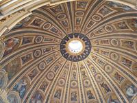 Petersdom oder die Basilika Sankt Peter im Vatikan in Rom (22)