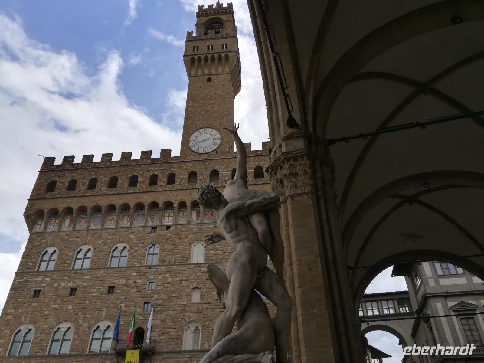 Rathaus von Florenz, rechts die Loggia..