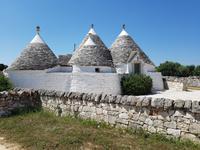 Wanderung im Valle D'Itria Tal durch Radweg Aquädukt Pugliese (10)