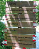 Weg von der Hochmuth nach Dorf Tirol