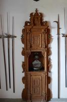 Waffensaal Burg Schenna