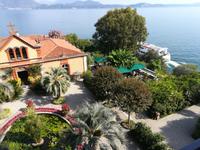 Bei einem Rundgang auf der Isola Madre....