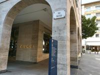 .... wie hier auf der berühmten Via Nassa.