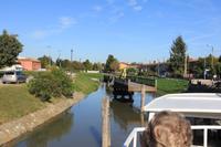 Brückenöffnung auf dem Brentakanal