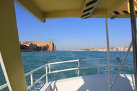 Auf dem Giudecca-Kanal in Venedig