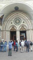 Assisi (Kirche des Heiligen Franziskus - Eingangsportal zur Unterkirche)