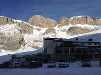 die Seilbahnstation am Pass Pordoj