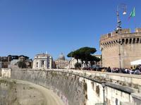 Blick von der Engelsbrücke zum Petersdom