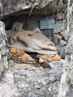 GRABSTÄTTE VON FRAU WALTON