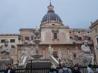 Fontana Pretoria u.Santa Caterina