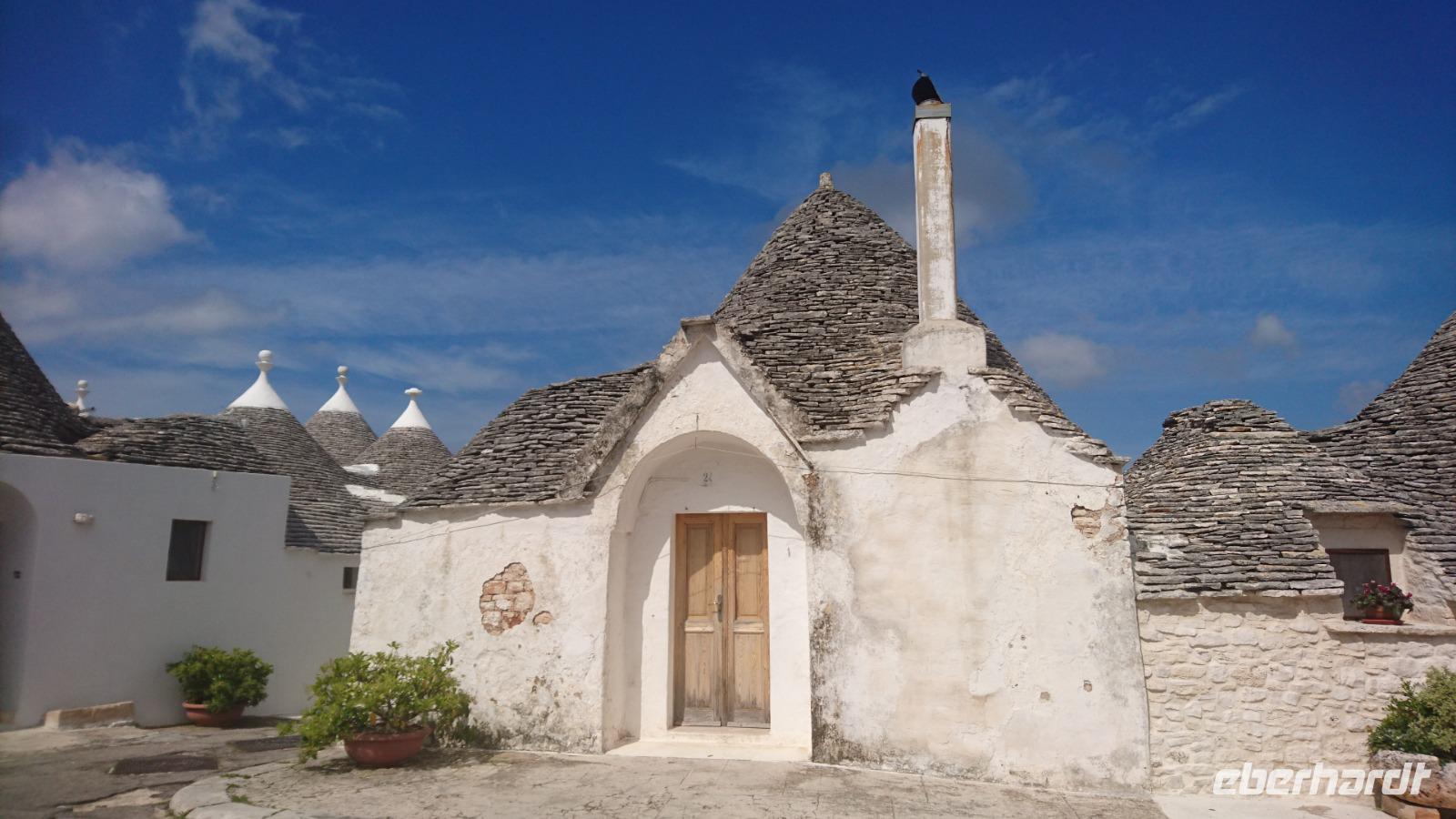 Liebevoll saniert, sind diese Trulli zum Touristenmagneten geworden