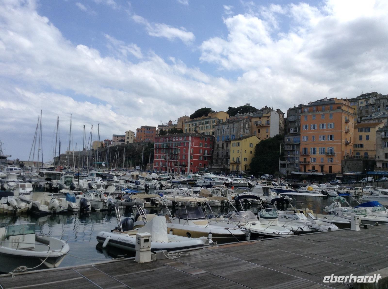 im alten Hafen von Bastia