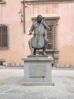 Statue von Luigi Boccherini