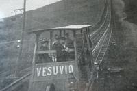 Historische Bahn auf den Vesuv