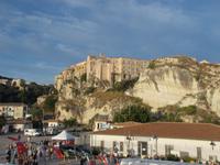 DSCN4468  Hafen Tropea