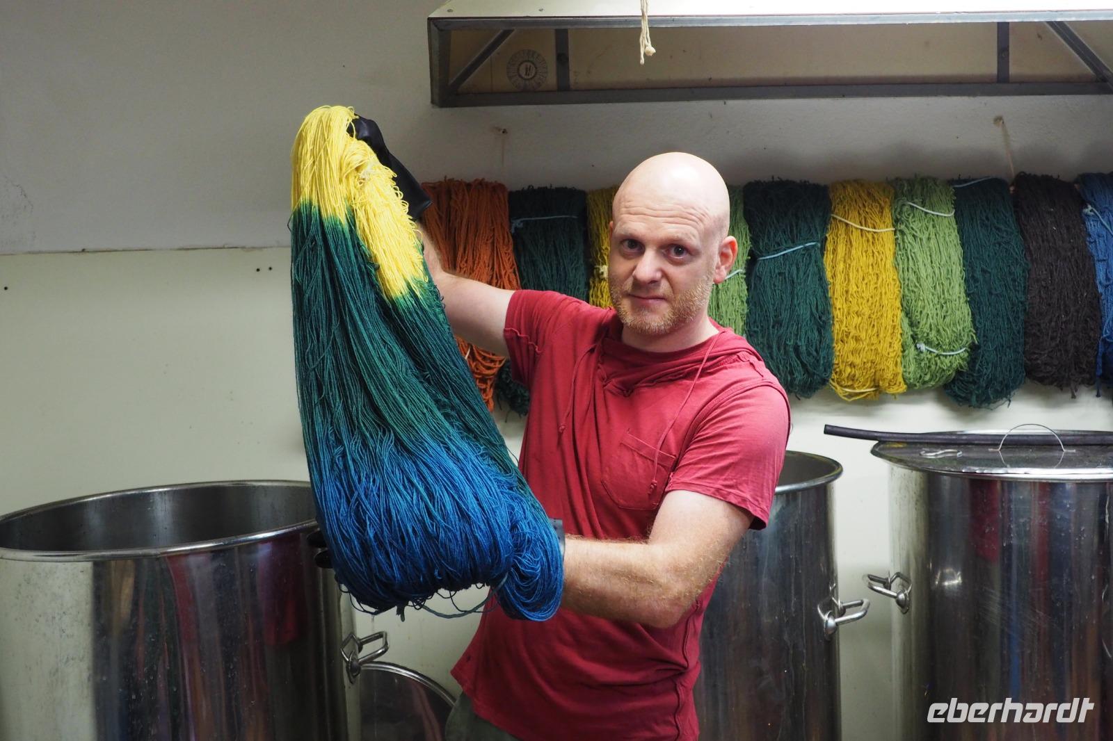 P9190018, Atzara-Wollfärberei