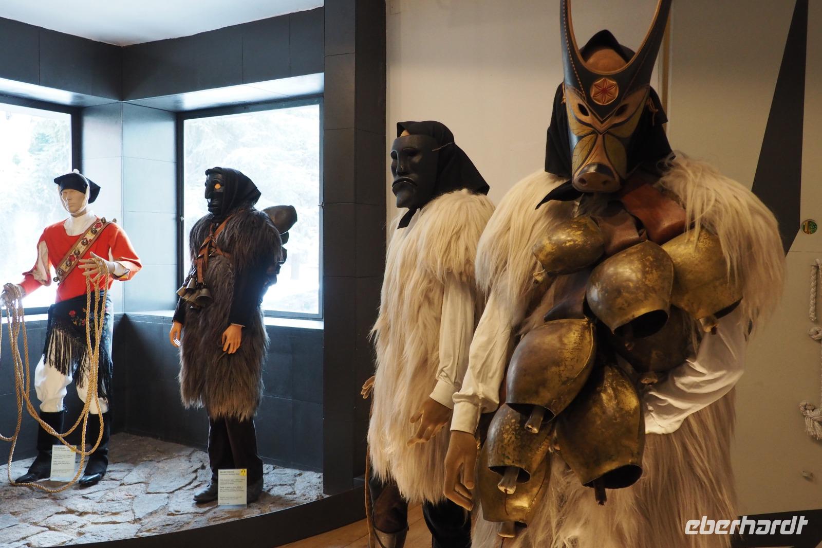 P9220156, Mamoiada-Maskenmuseum