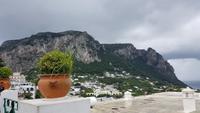 Insel Capri, Blick über Capri zum Monte Solaro