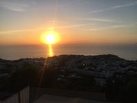 143 Wenn bei Capri die rote Sonne im Meer versinkt - Abschlussabendessen in Anacapri