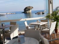 Inselrundfahrt, Stopp in Lacco Ameno