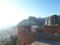 Griechisches Theater Taomina mit Blick nach Castelmola