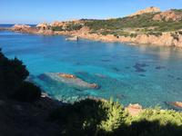 Traumhafte Bucht an der Isola Rossa