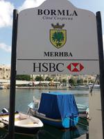 Bormla am Hafengelände