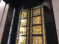 im Dommuseum - Paradiespforte