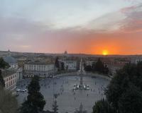 Sonnenuntergang am Piazza del Popolo in Rom
