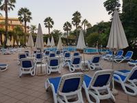 Pool auf der Hotelanlage