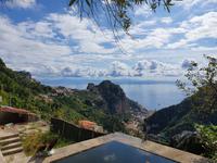 Italien, Anreise zur Amalfiküste, Wanderung im Mühlental, Blick auf Atrani und Pontone