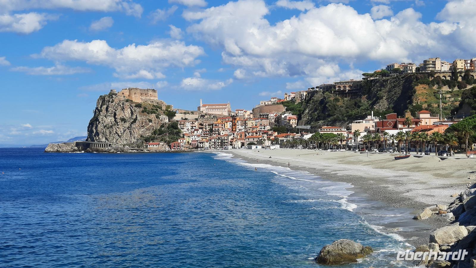 Rundreise Süd-Italien - Blick nach Scilla