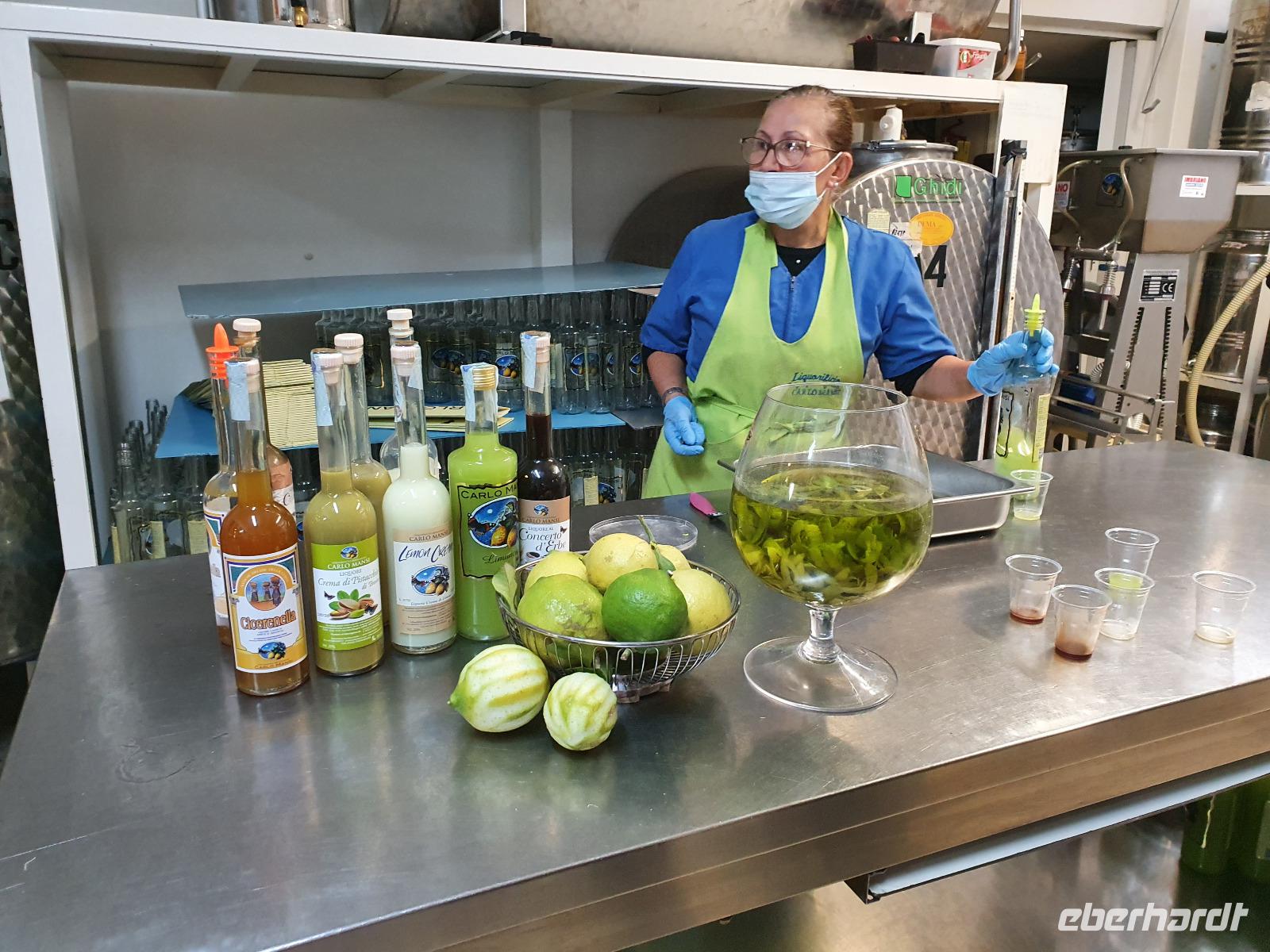 Italien, Amalfiküste, Minori, Limoncello Manufaktur