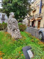 Italien, Amalfiküste, Bomerano in den Milchbergen, Denkmal für die Milchkühe