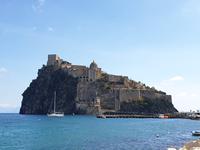 Ischia Ponte und Castello Aragonese (1)