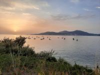 Golf von Ajaccio - Sonnenuntergang über den Blutinseln...