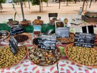 Ajaccio - korsische Spezialitäten vom Markt