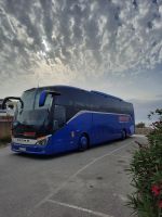 ... unser Reisebus am Hotel 