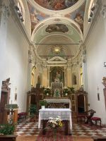 Zwischenstopp mit Kirchenbesichtigung