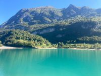 Unbeschreibliche Wasserfarbe