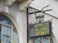  ....die ist natürlich geschlossen