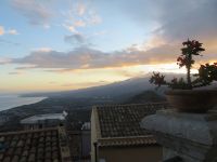  Abend über Castelmolo mit dem Ätna