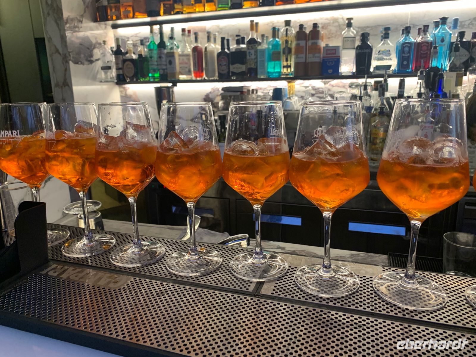 Aperitivo auf der Dachterrasse des Hotels