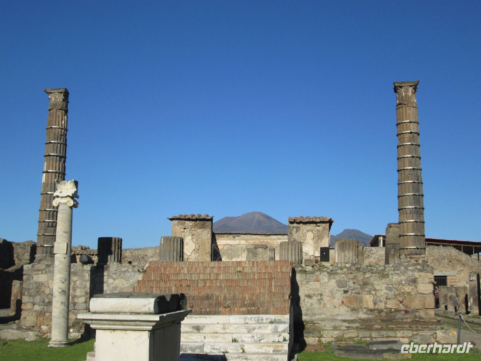 Pompeji: Apollo Tempel und Vesuv