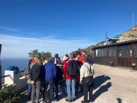 Stefanie erklärt die heutige Wanderung