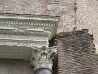 Forum Romanum: Eingang zum Tempel des Romulus