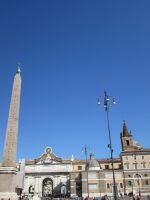 Piazza del Popolo mit Stadttor, Kirche und Obelisk
