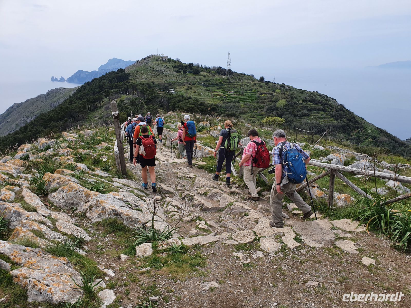 Abstieg vom Monte San Costanzo